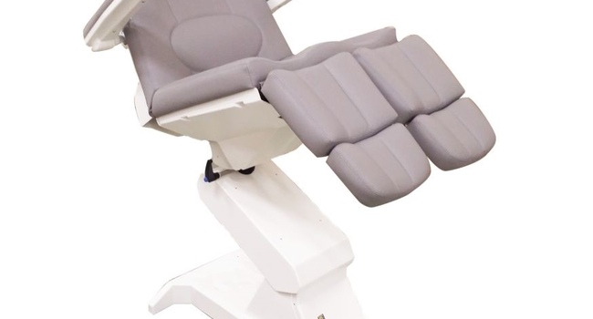 Педикюрное кресло ФутПрофи - 3 с педалями управления