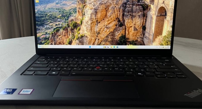 Ноутбук Lenovo ThinkPad E14 Gen 6 / Core Ultra 7 155U / 16GB DDR5 / 1TB SSD / 14" 1920x120