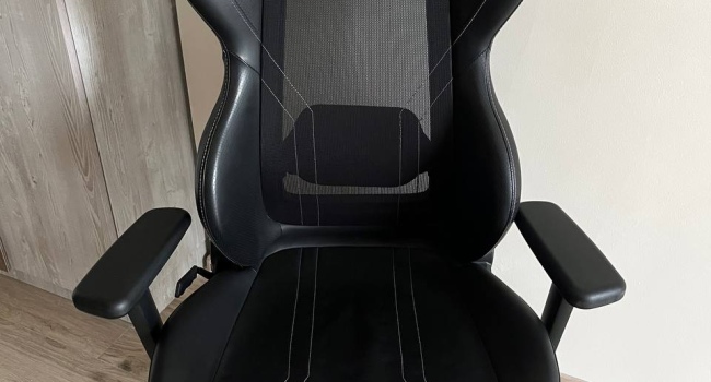 Компьютерное кресло Cooler Master Hybrid 1 Ergo, хорошее состояние, рабочи